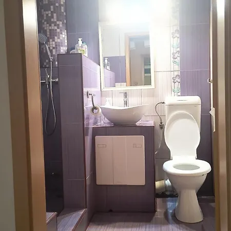 Modern 3 Ultracentral Mcdonalds A20