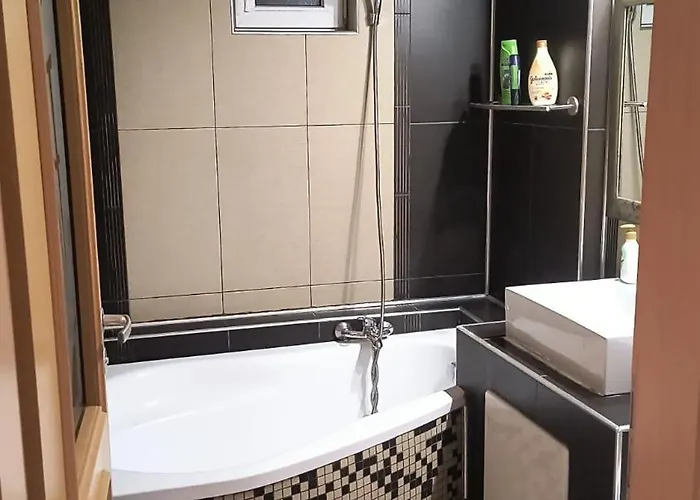 Modern 3 Ultracentral Mcdonalds A20 Craiova